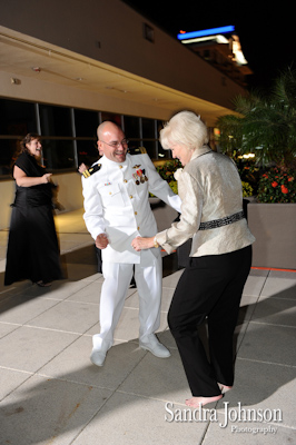 Best Annunciation Catholic Wedding Photos - Sandra Johnson (SJFoto.com)